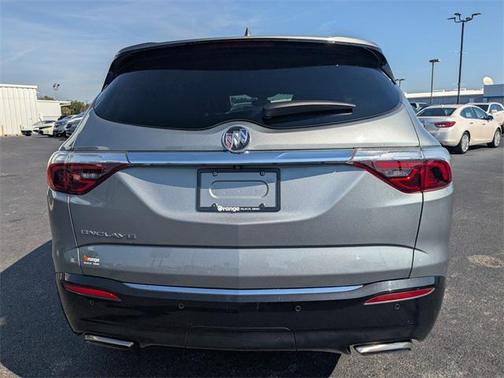 2023 Buick Enclave Essence FWD