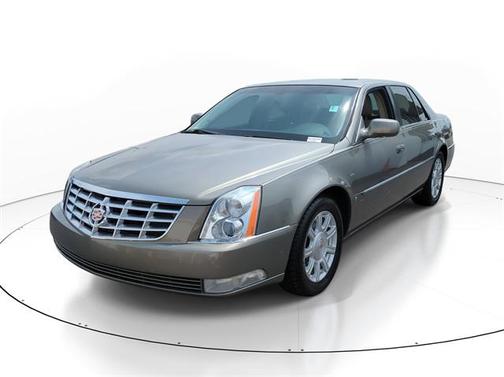 2010 Cadillac DTS Base