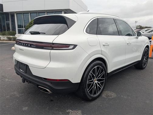 2024 Porsche Cayenne Cayenne