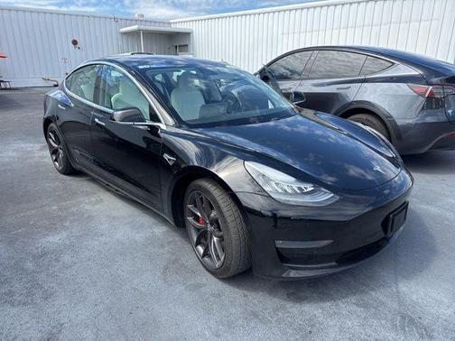 2020 Tesla Model 3 Performance