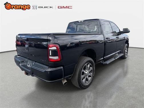 2021 RAM 2500 Big Horn Crew Cab 4x4 6'4' Box