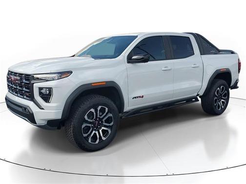 2025 GMC Canyon Base