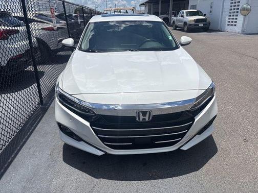 Platinum White Pearl 2022 Honda Accord Hybrid Touring