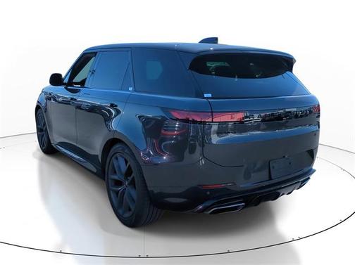 2024 Land Rover Range Rover Sport SE