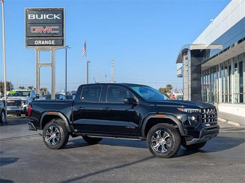 2023 GMC Canyon AT4