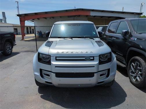 2022 Land Rover Defender 110 XS Edition