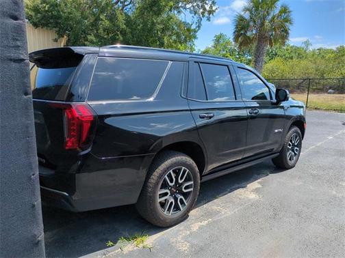 2023 GMC Yukon 4WD AT4