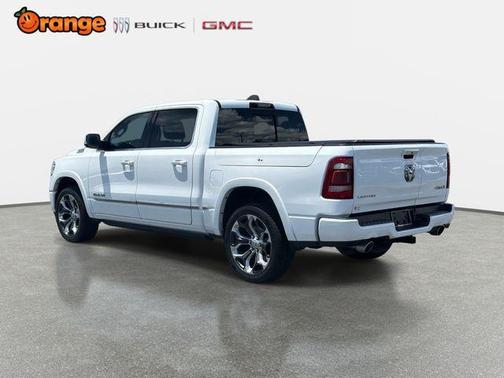 Bright White Clearcoat 2022 RAM 1500 Limited