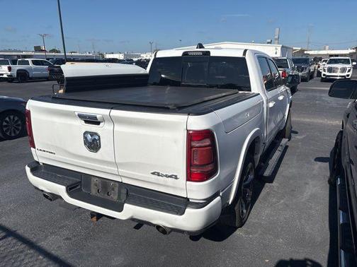 Bright White Clearcoat 2022 RAM 1500 Limited