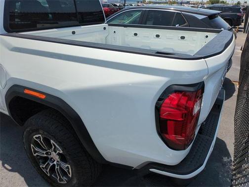 2024 GMC Canyon Base