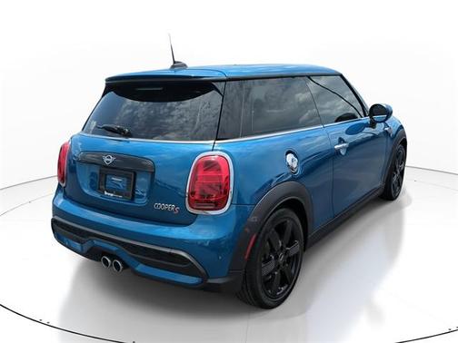 2023 MINI Hardtop Cooper S