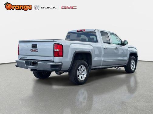 Quicksilver Metallic 2017 GMC Sierra 1500 SLE