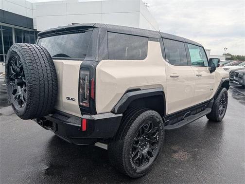 2026 GMC HUMMER EV SUV 2X