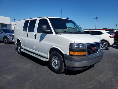2022 GMC Savana 2500 Work Van