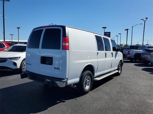 2022 GMC Savana 2500 Work Van