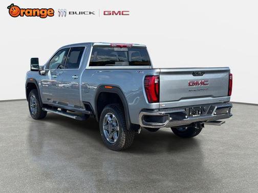 Sterling Metallic 2026 GMC Sierra 2500 SLT