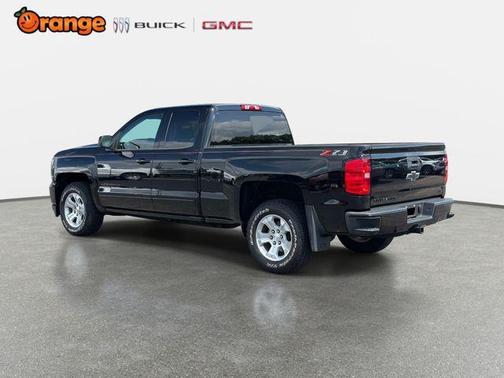 Black 2018 Chevrolet Silverado 1500 2LT