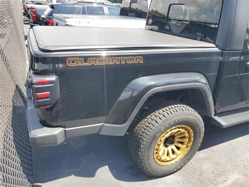 2023 Jeep Gladiator Sport S