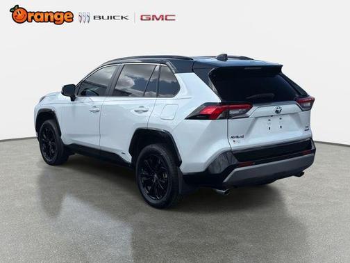 2024 Toyota RAV4 Hybrid SE