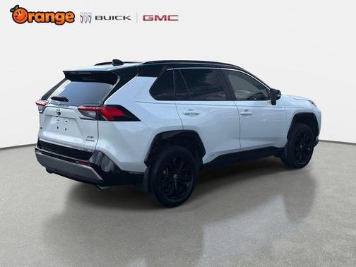 2024 Toyota RAV4 Hybrid SE