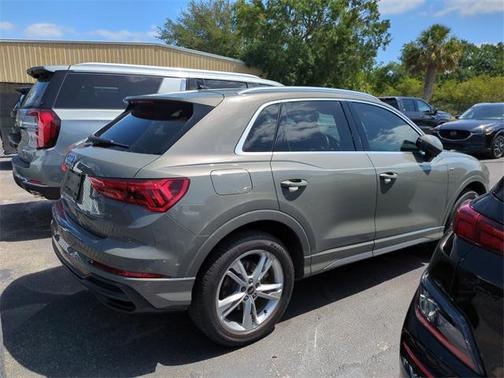 2021 Audi Q3 45 S line Premium