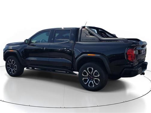 2025 GMC Canyon Base