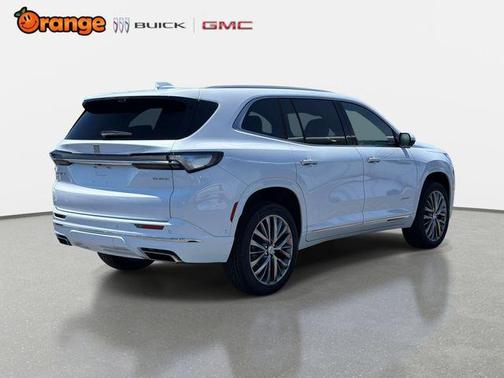 iridescent white tricoat 2026 Buick Enclave Avenir FWD
