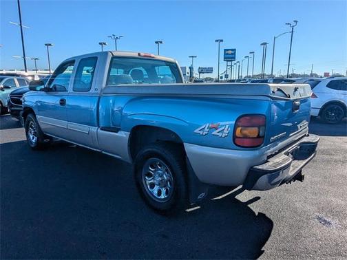 2005 Chevrolet Silverado 1500 LS Extended Cab