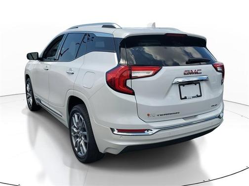 2022 GMC Terrain Denali