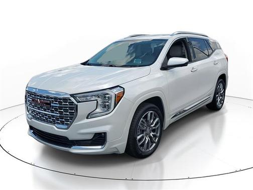 2022 GMC Terrain Denali
