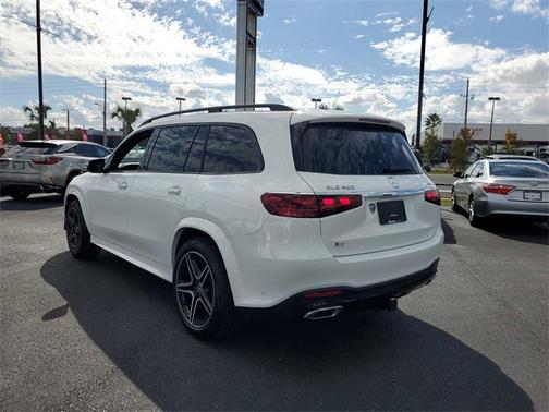 2025 Mercedes-Benz GLS 450 4MATIC