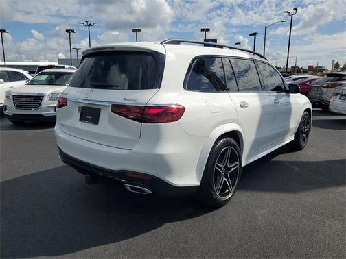 2025 Mercedes-Benz GLS 450 4MATIC