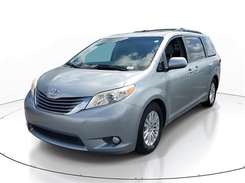 2016 Toyota Sienna XLE Premium