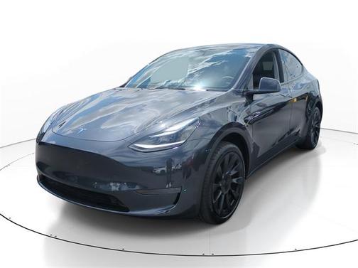 2025 Tesla Model Y Long Range Dual Motor All-Wheel Drive