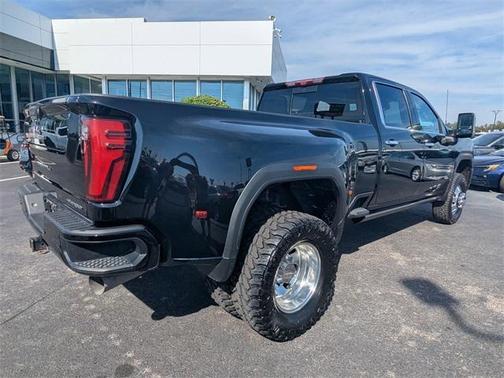 2024 GMC Sierra 3500 Denali