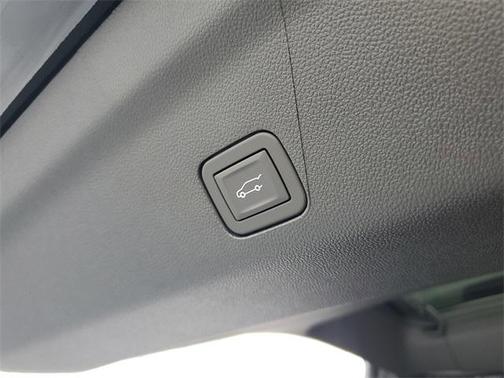 2025 GMC Yukon XL 4WD Elevation