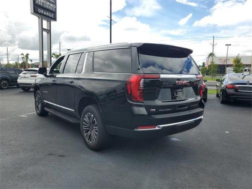 2025 GMC Yukon XL 4WD Elevation