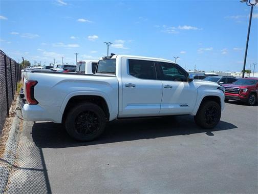 2022 Toyota Tundra Hybrid Capstone