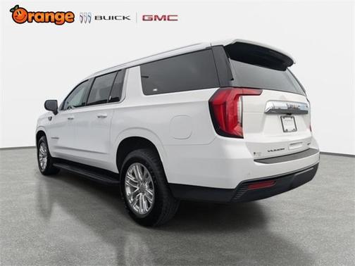 2022 GMC Yukon XL SLE