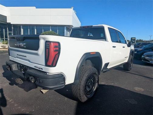 2024 GMC Sierra 2500 AT4X