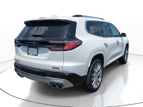 2025 GMC Acadia Denali
