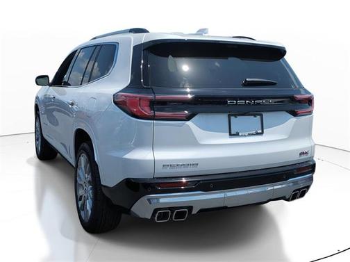 2025 GMC Acadia Denali