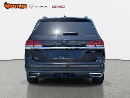 Deep Black 2021 Volkswagen Atlas 3.6L SE w/Technology