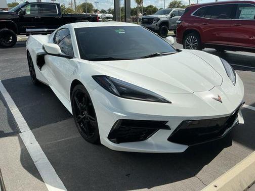 Arctic White 2023 Chevrolet Corvette Stingray w/1LT