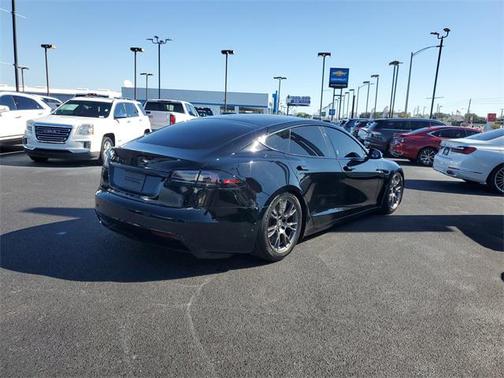 2022 Tesla Model S Base