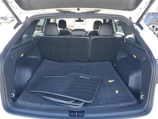 2022 Volkswagen Atlas Cross Sport 3.6L V6 SEL R-Line