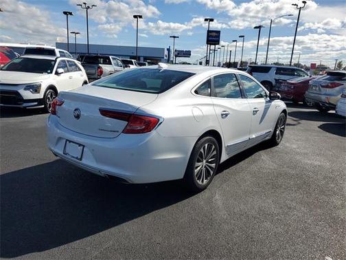 2018 Buick LaCrosse Essence