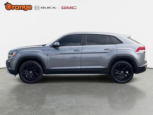 Platinum Gray Metallic 2023 Volkswagen Atlas Cross Sport 3.6L V6 SE w/Technology