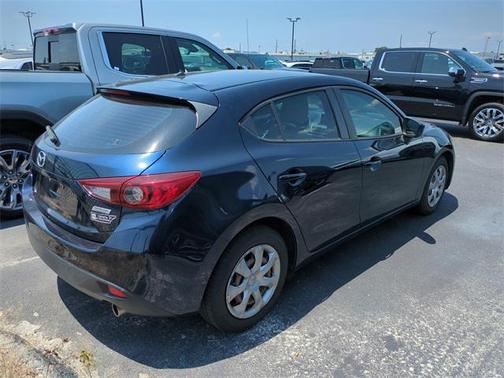 2016 Mazda Mazda3 i Sport