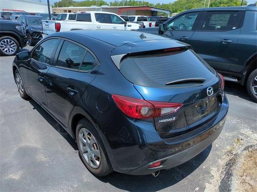 2016 Mazda Mazda3 i Sport